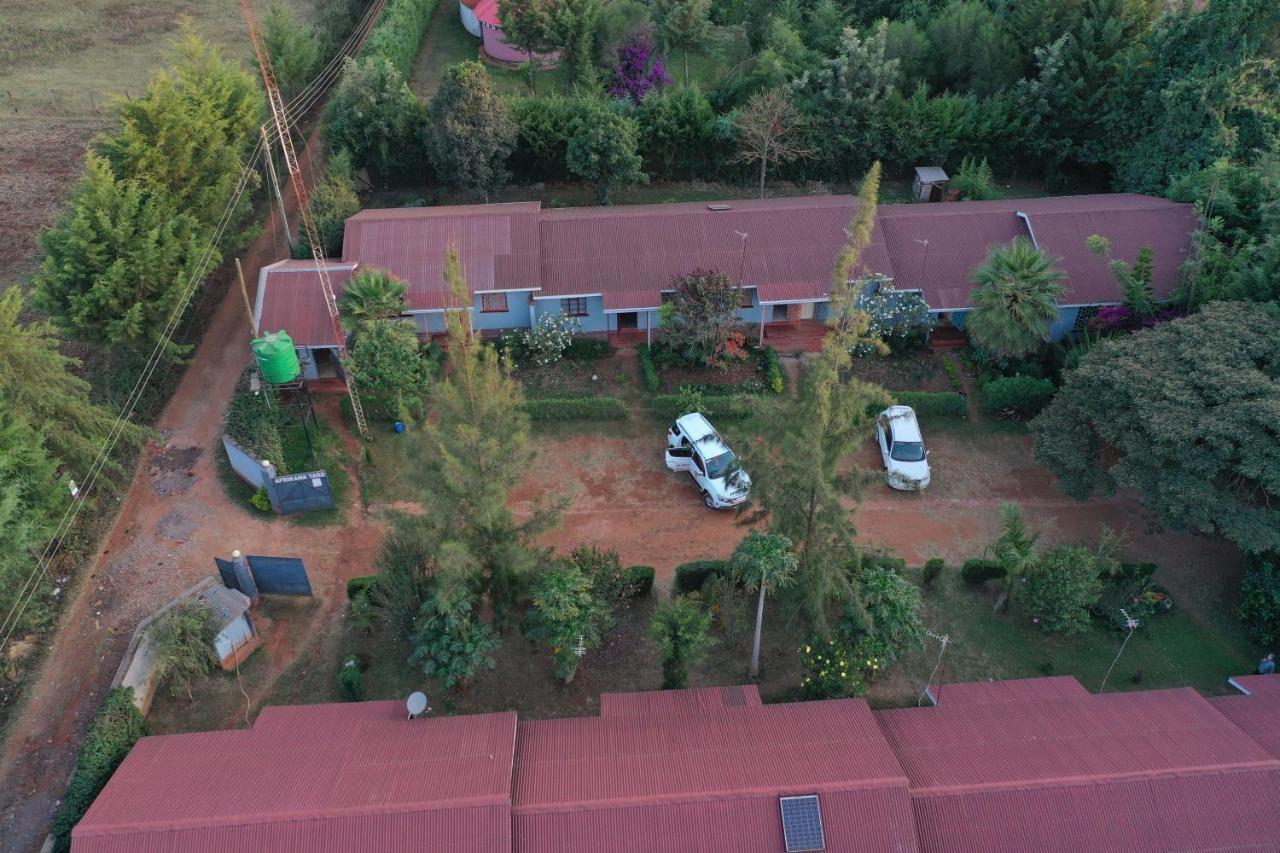 Africana Yard Kitale Extérieur photo